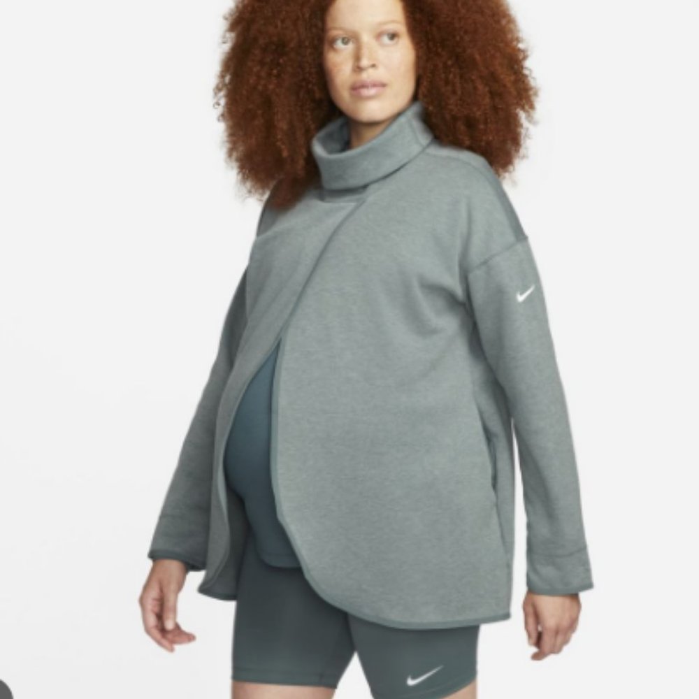 NWT Women's Reversible Pullover (Maternity)  Hasta/Heather/White